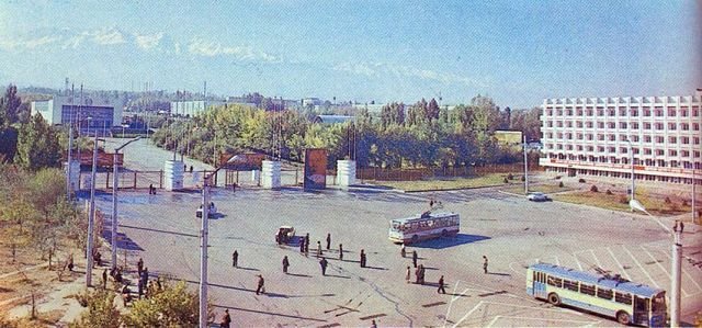 1972.Площадь перед ВДНХ.jpg