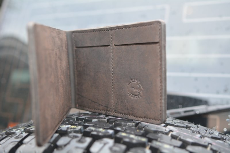 Bifold wallet 3.JPG